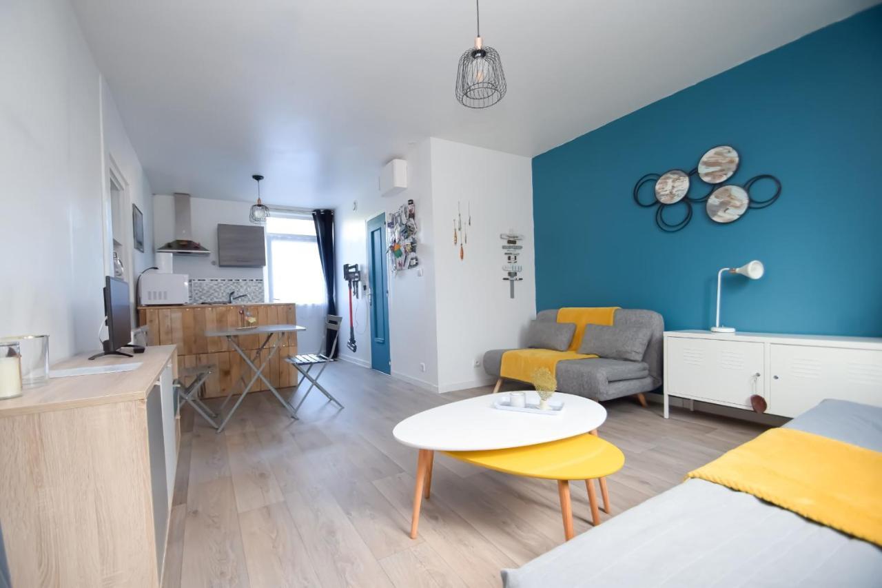 Grand Studio Au Coeur De Dinard A 1Min Du Marche Et 6Min Plage De L'Ecluse Apartment Luaran gambar